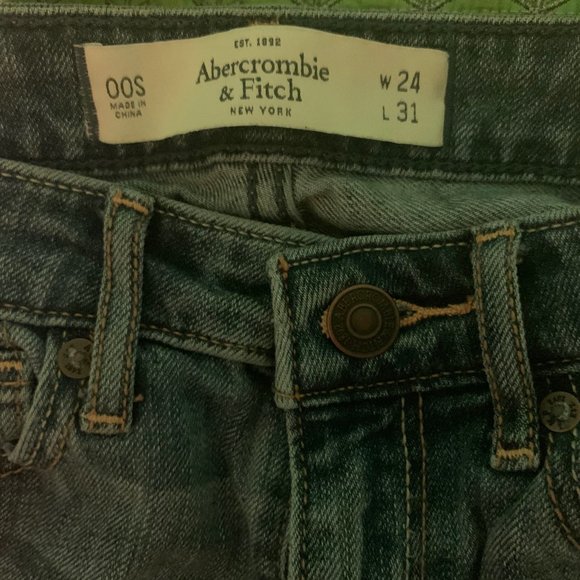 Abercrombie Mid/ Medium Wash Jeans - Picture 1 of 3